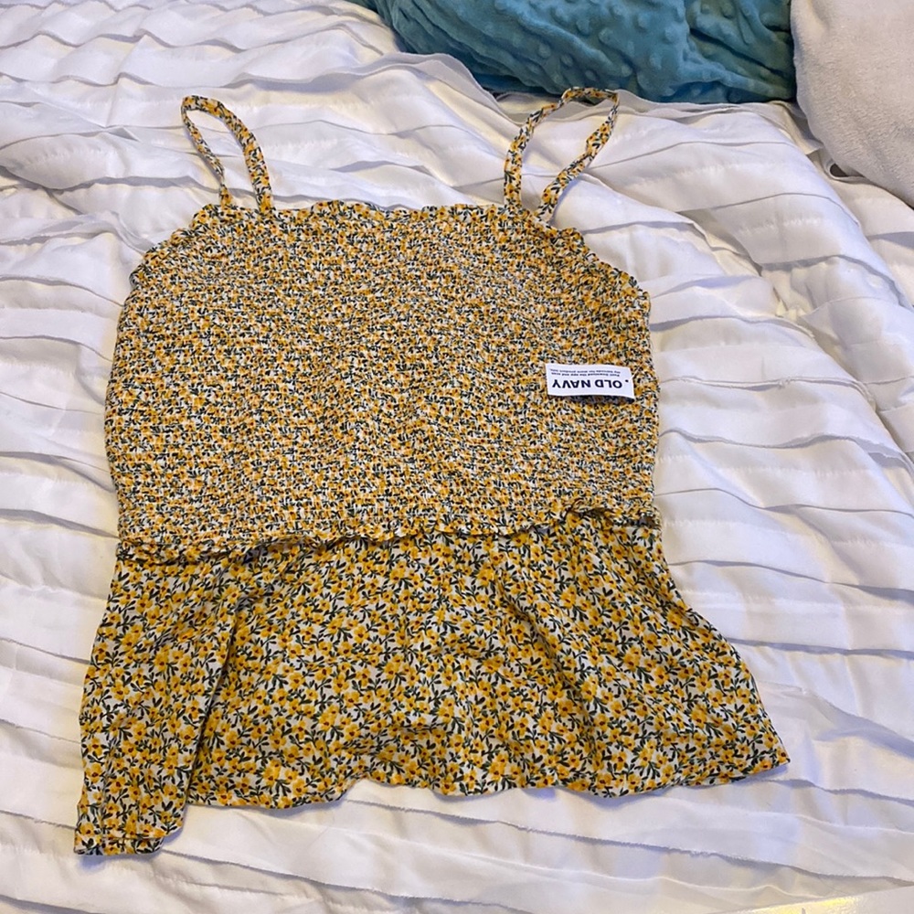 Old Navy tank top